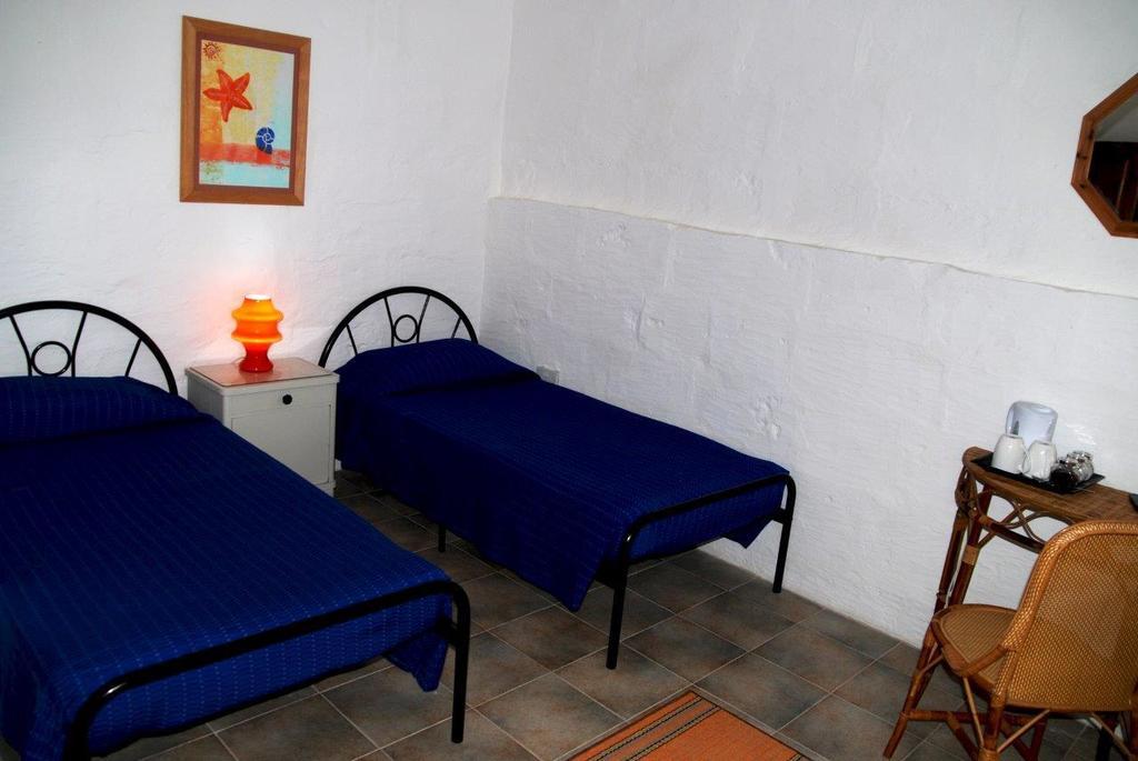 Anna Karistu Accommodation Kerċem Zimmer foto