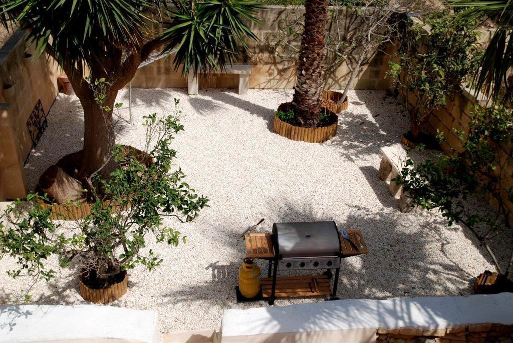 Anna Karistu Accommodation Kerċem Exterior foto